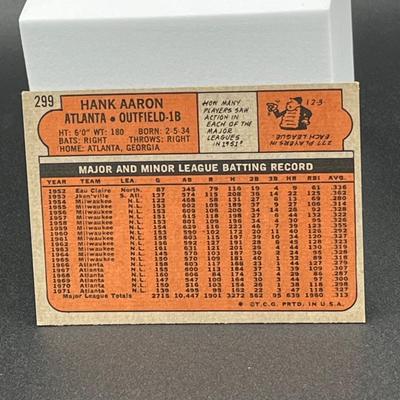 LOT 6: 1972 Topps Baseball Card Hank Aaron