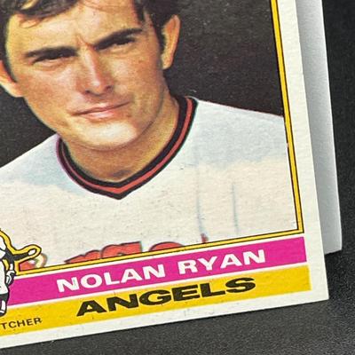 LOT 15: Nolan Ryan 1976 Topps Baseball Card
