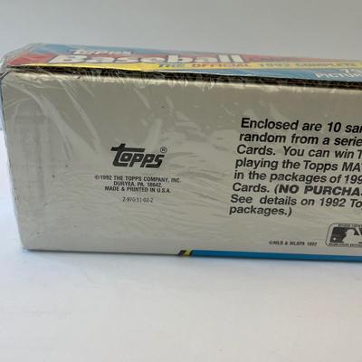 LOT 52: Sealed 1992 Topps Baseball Cards Complete Set
