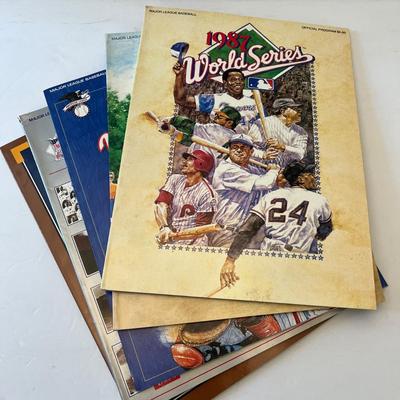 LOT 64: World Series Programs - 1987, 88, 89, 90, 91