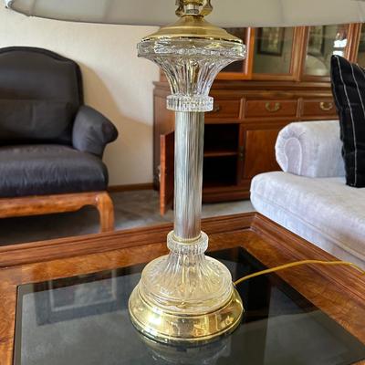 CHIN HUA MING STYLE END TABLE WITH LAMP