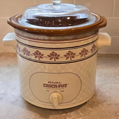 Vintage Crock Pot