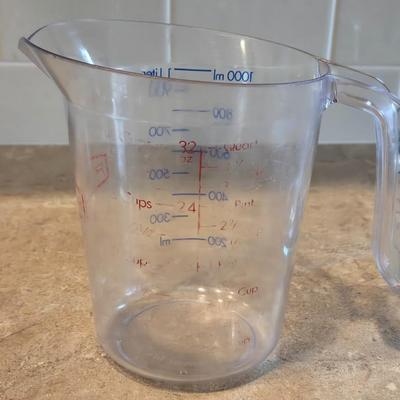 Glass Pyrex Measuring Cup and 2 Plastic Measuring Cups