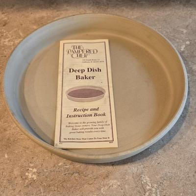 Pamper Chef Deep Dish Baker