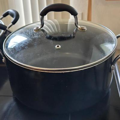 Pots & Pans Lot