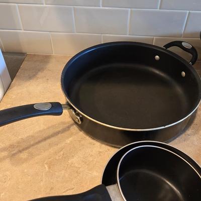 Pots & Pans Lot
