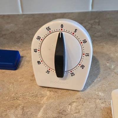 Timer, Kitchen Clips and Hook