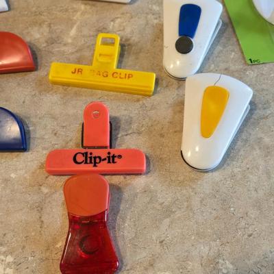 Timer, Kitchen Clips and Hook