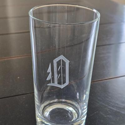 Etched Monogrammed "O" Glass Set