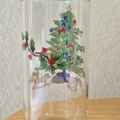 Vintage Luminarc Christmas Tree Tumblers