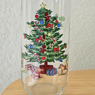 Vintage Luminarc Christmas Tree Tumblers