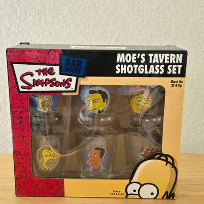 New in the Box The Simpsons - Moe's Tavern Shot Glasses