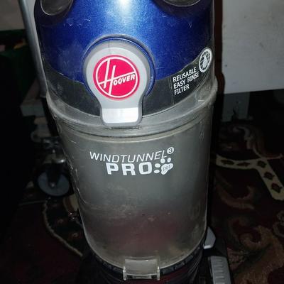 HOOVER WINDTUNNEL PRO UPRIGHT VACUUM
