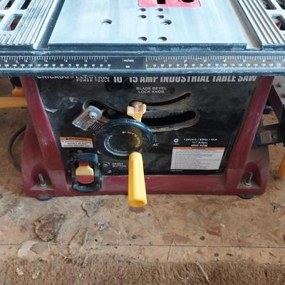 INDUSTRIAL TABLE SAW