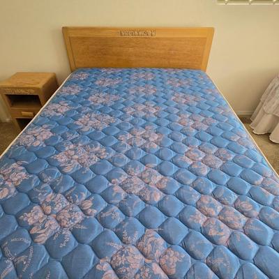 Vintage Full Size Bed