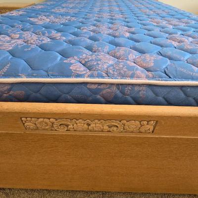 Vintage Full Size Bed