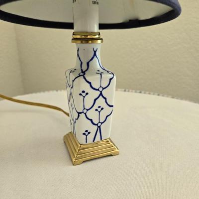 Small Blue & White Ceramic Lamp