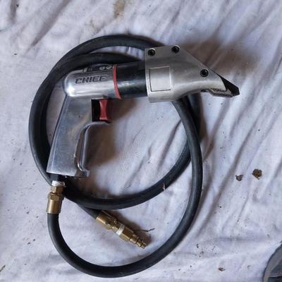 CHIEF AIR SHEARS AND AIR IMPACT WRENCH AND CONNECTORS