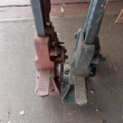 TWO HI LIFT JACKS