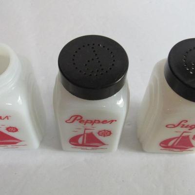 Vintage Art Deco Style Sailboats Shakers