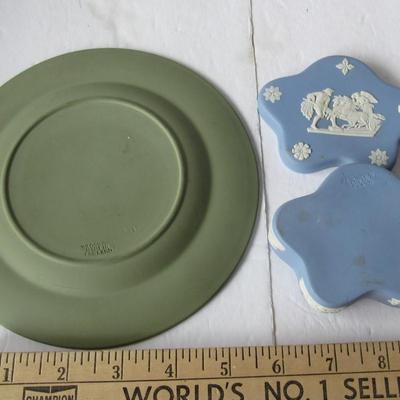 Two Nice Wedgwood Items: Small Plate, Trinket Box