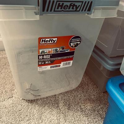 Collection of Small & Medium Plastic Bins with Lids (O-MG)