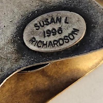 Susan L Richardson Cat brooch