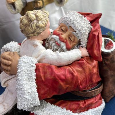 More Santas Lot