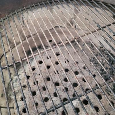 Big Green Egg 24” Grill and Smoker (G-CE)