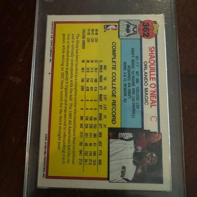 1992 Topps Shaquille Oneal rookie