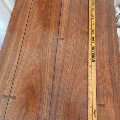 Lane side tables
