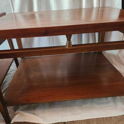 Lane side tables