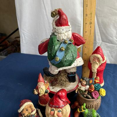 Boyd's bears & Santa