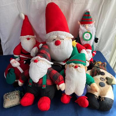 Plush santa lot