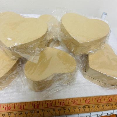 Craft Supplies cardboard Heart Boxes for Trinkets & Treasures 11 pcs
