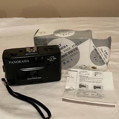 KODAK BROWNIE W/HAWKEYE FLASH & PANORAMA 35MM CAMERA