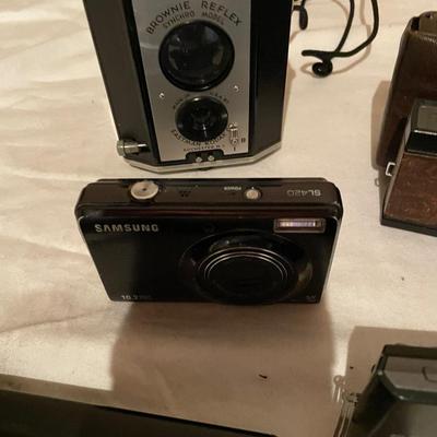 VINTAGE CAMERAS