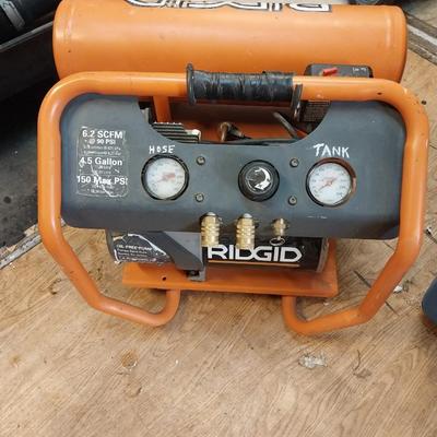 4.5 GALLON RIDGID