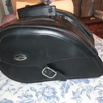 SADDLE BAGS FOR MOTORCYCLE