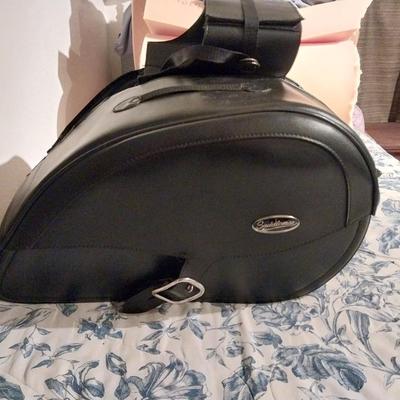 SADDLE BAGS FOR MOTORCYCLE