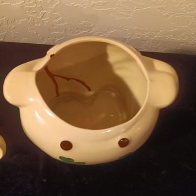 SHAWNEE SHAMROCK SMILEY PIG COOKIE JAR