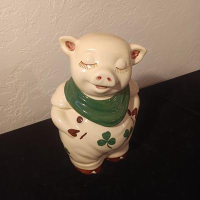 SHAWNEE SHAMROCK SMILEY PIG COOKIE JAR