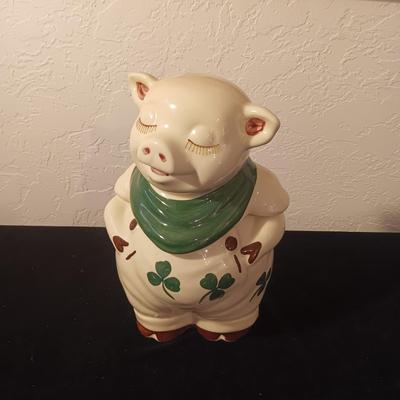 SHAWNEE SHAMROCK SMILEY PIG COOKIE JAR