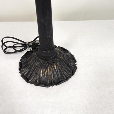 Tiffany Style Stained Glass Table Lamp