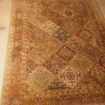 VERY NICE, QUALITY, TIGHTLY WOVEN, CLEAN AREA RUG
