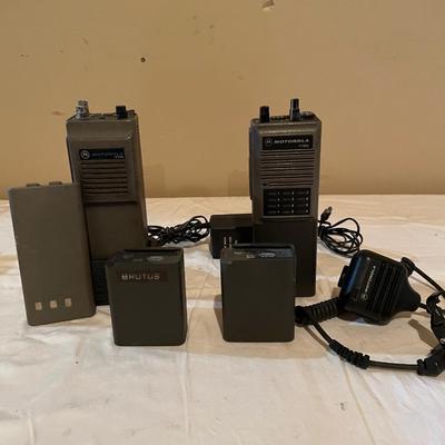 MOTOROLA PORTABLE HAND HELD WALKIE-TALKIES