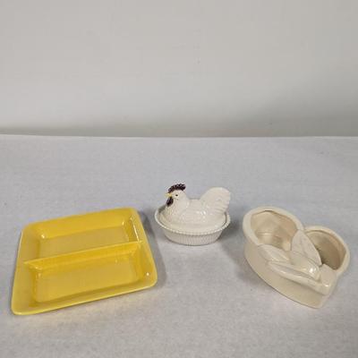 Stangl Pottery Nesting Hen Leaf Planter