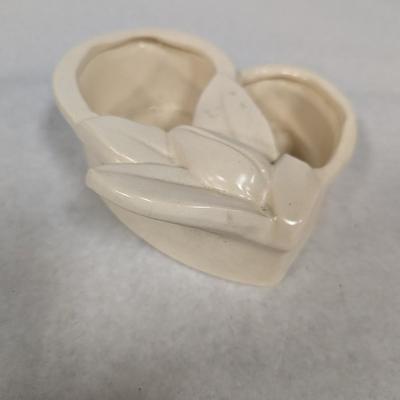 Stangl Pottery Nesting Hen Leaf Planter