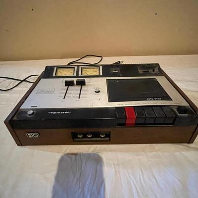 VINTAGE REALISTIC CASSETTE DECK TAPE RECORDER