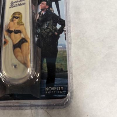 Bombshell Barlow Pin-up Girls Pocket Knife